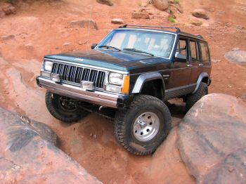 Jeep Cherokee XJ with Teraflex suspension